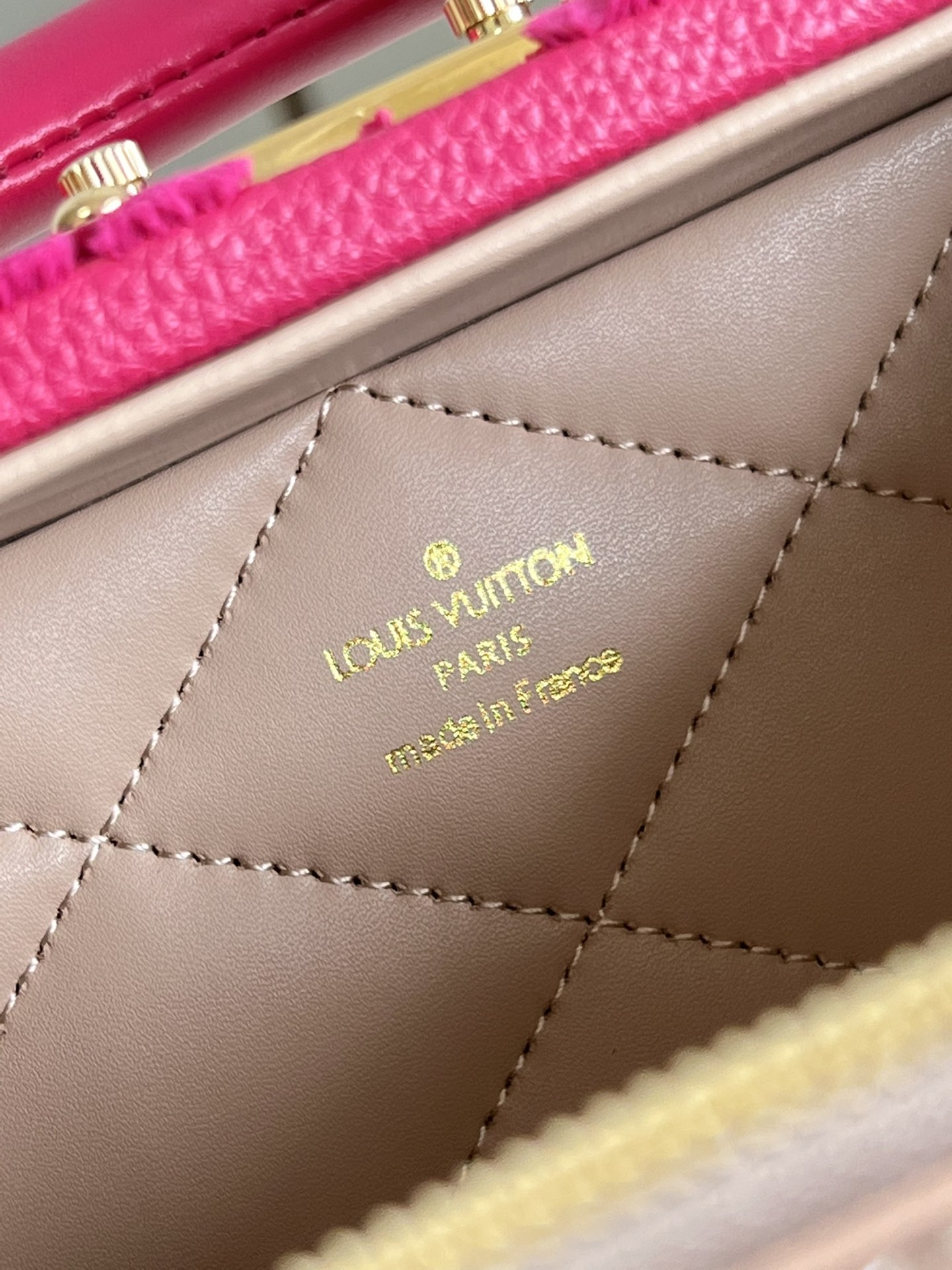 L*ouis V*uitton Top Bag 22.5*16*11cm