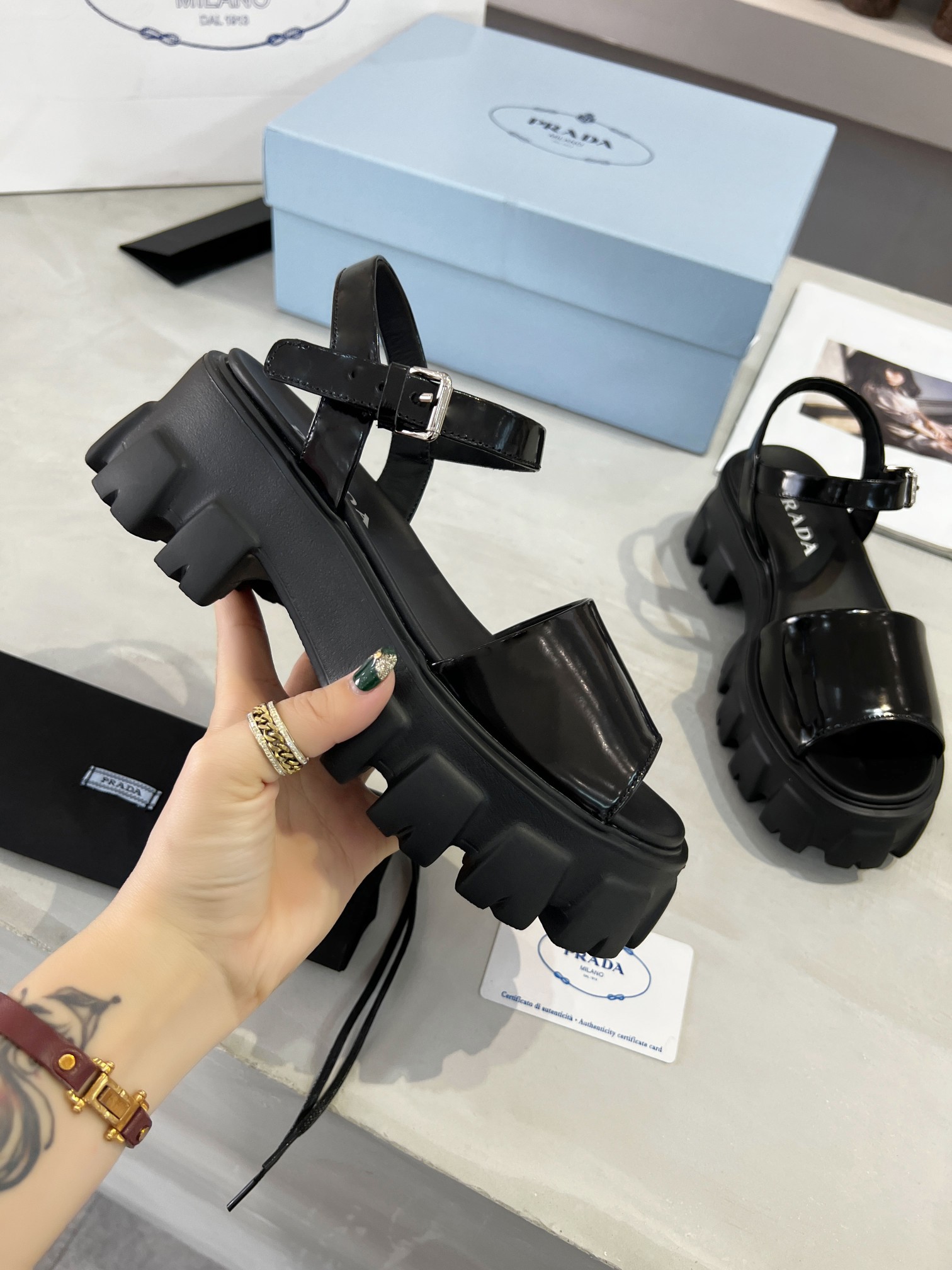 Women P*rada Top Quality Sandals