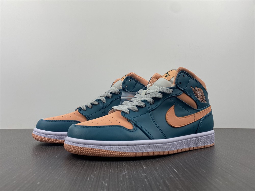 Air Jordan 1 Mid BQ6472-308