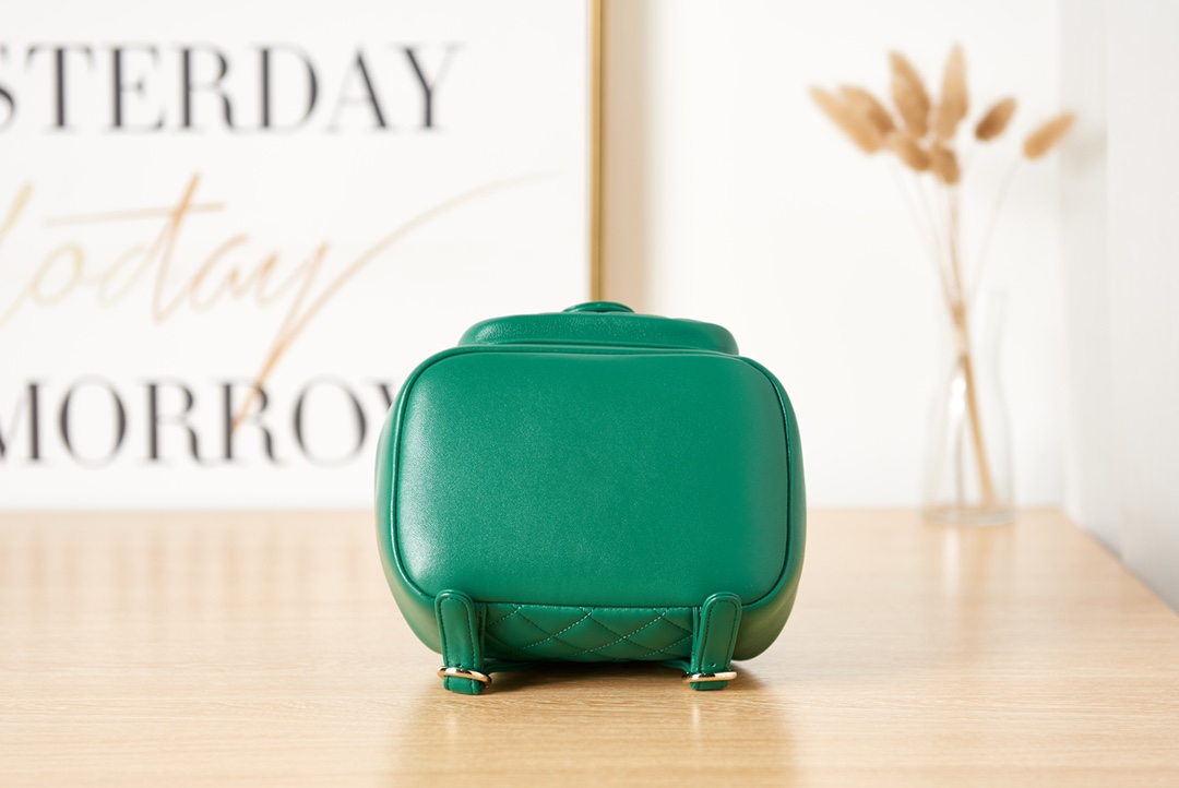 C*hanel Top Bag 18*18*12CM