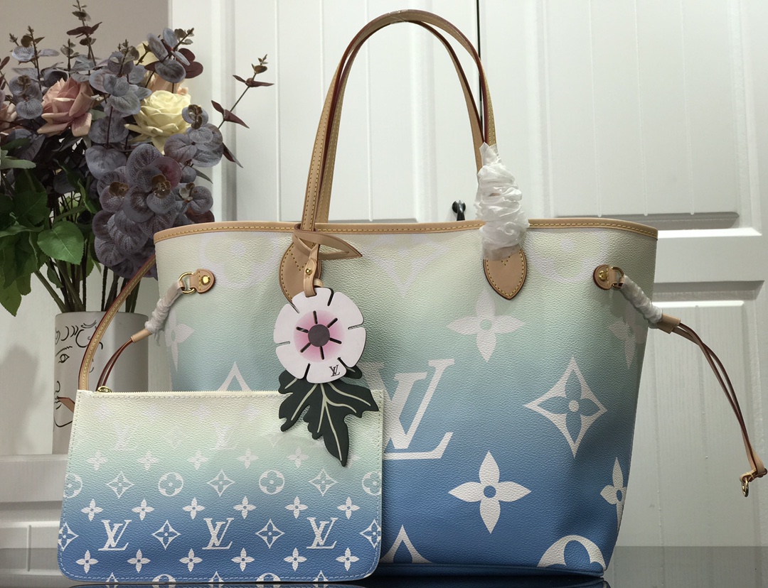 L*ouis V*uitton Top Bag 31.0 x 28.0 x 14.0cm