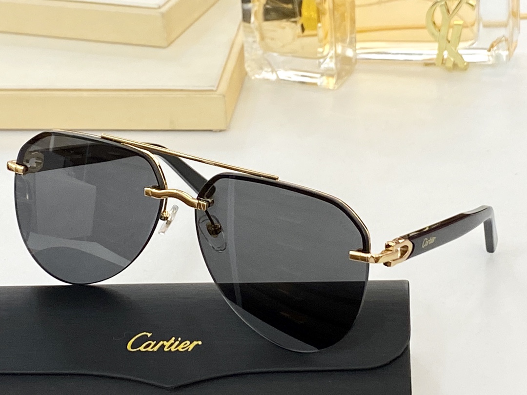 C*artier Glasses Top