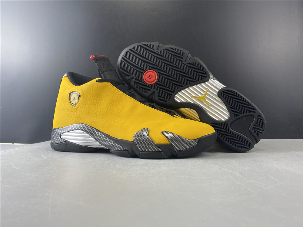 Air Jordan 14 โFerrariโ