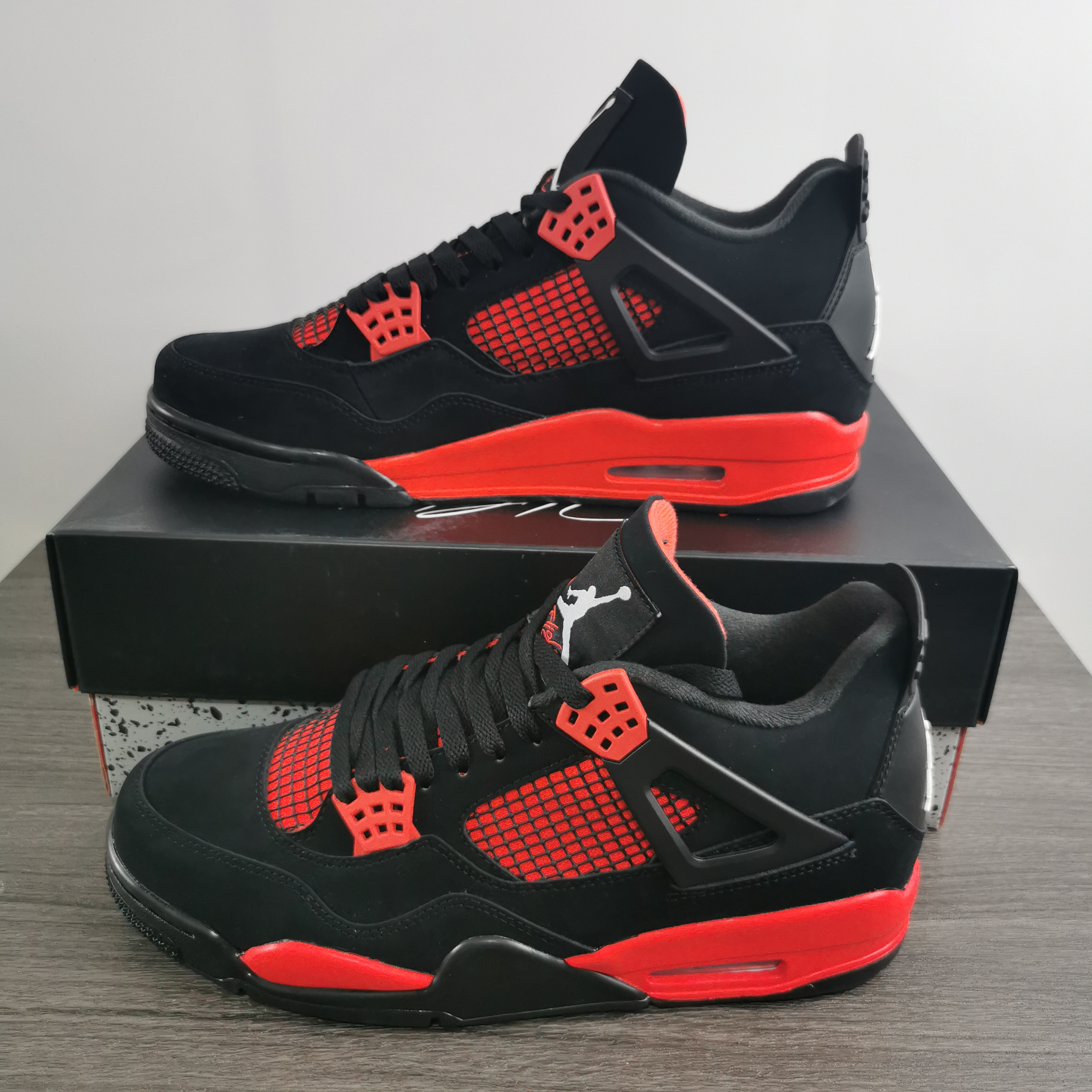 Air Jordan 4 “Red Thunder” CT8527-016