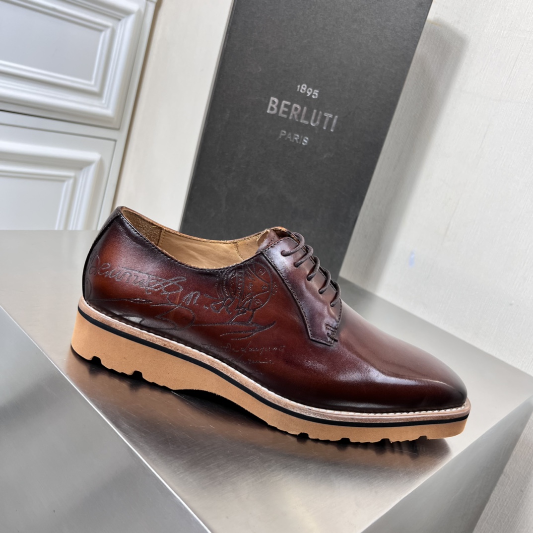 Men B*erluti Top Loafer