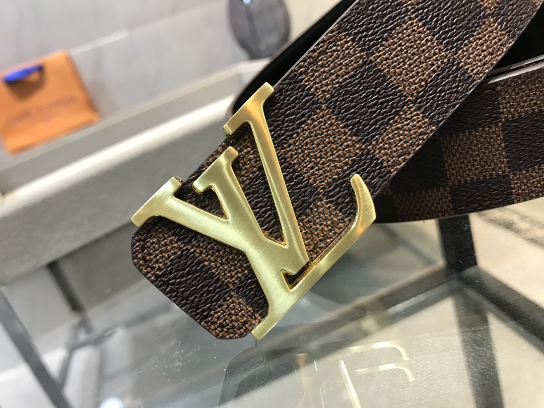 L*ouis V*uitton Belts Top Version