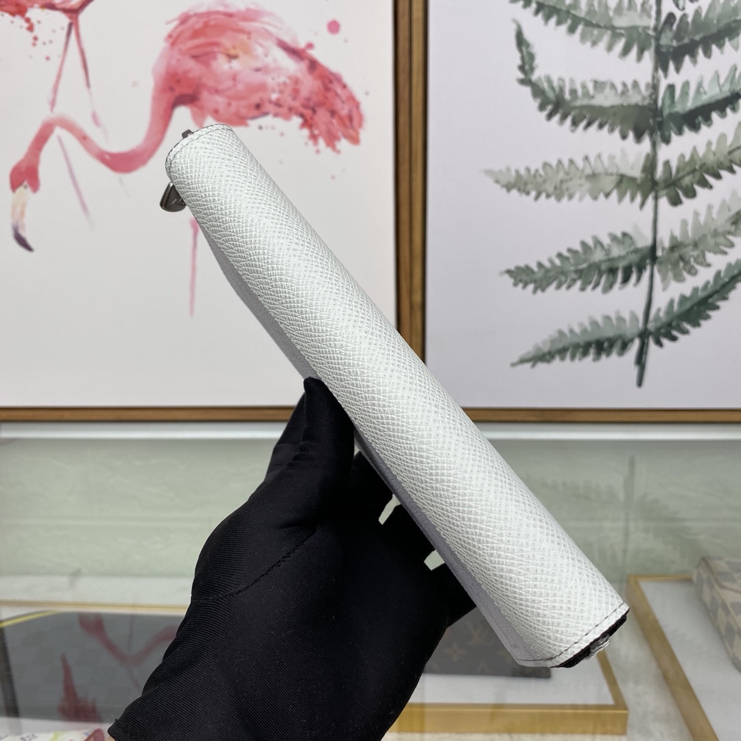 L*ouis V*uitton Bag Top Quality 20*10*2CM