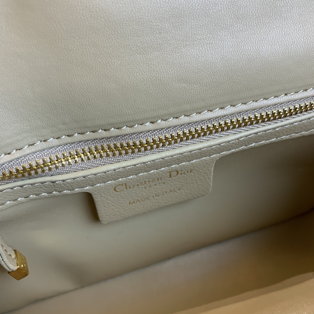 D*ior Bag Top Quality 20*12*7CM