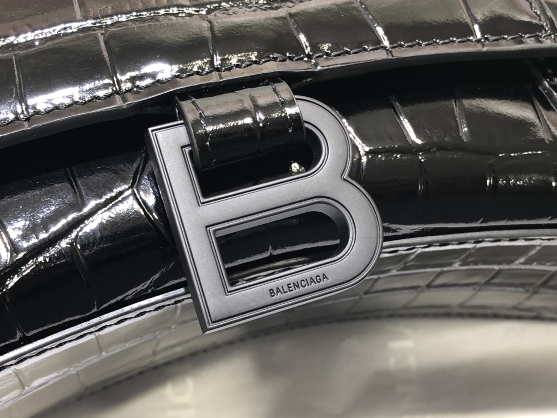 B*alenciaga Bag Top Quality