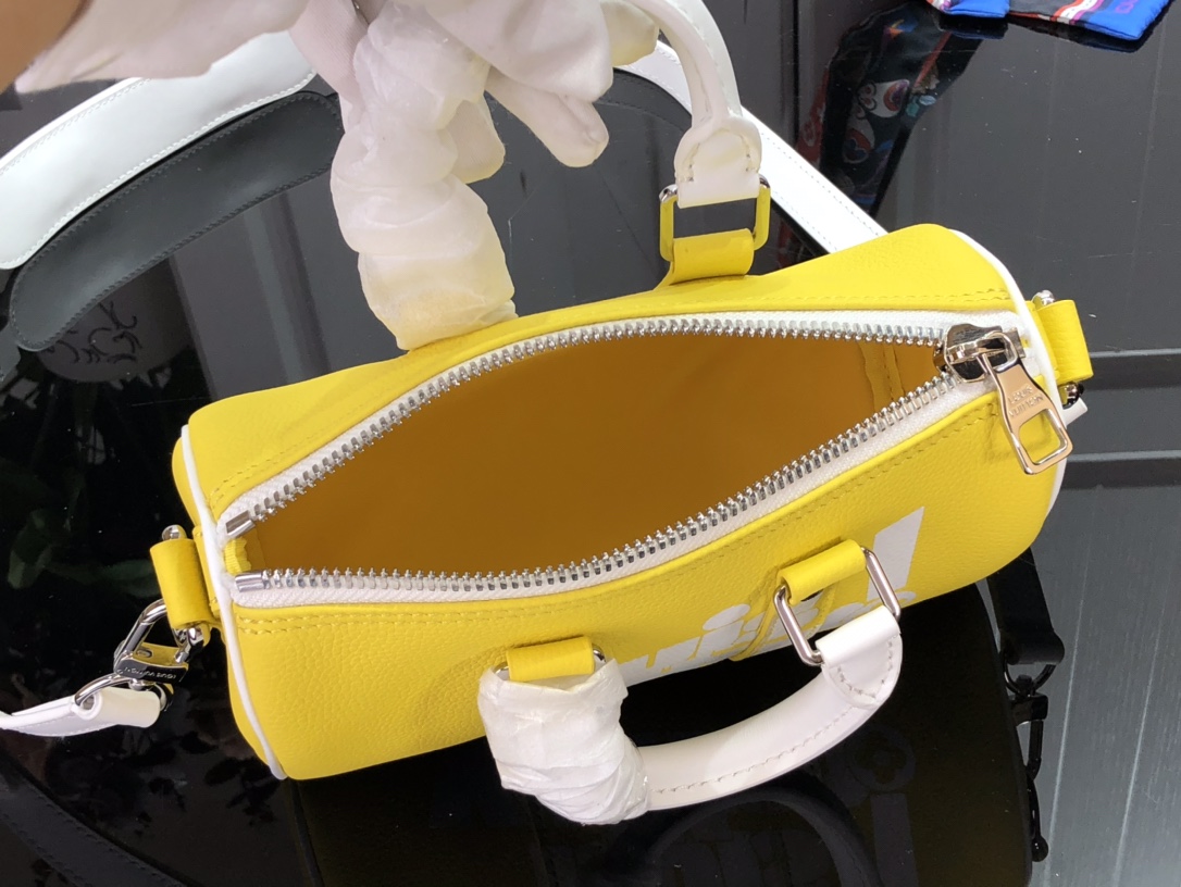 L*ouis V*uitton Top Bag 21*12*9cm