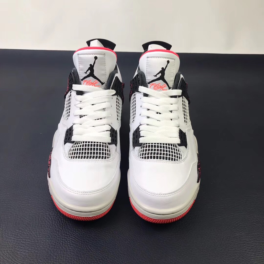 Air Jordan 4