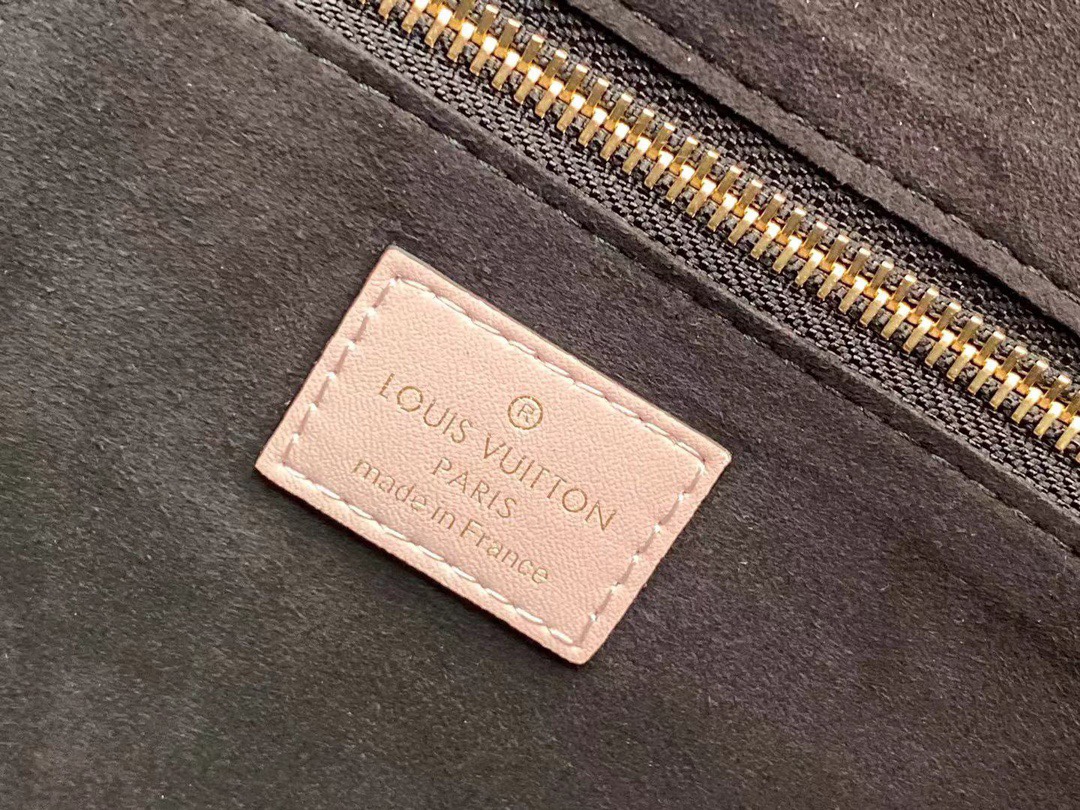 L*ouis V*uitton Top Bag 31*28*14cm