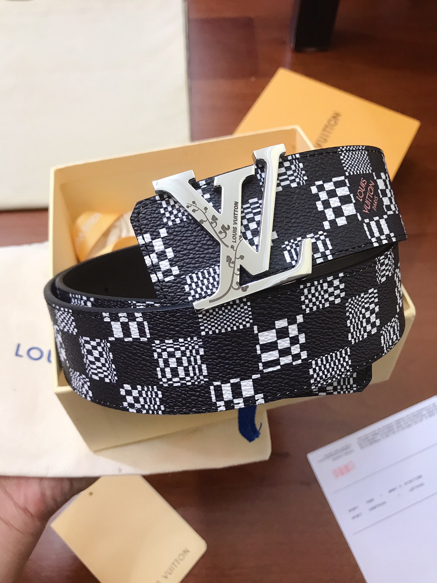 L*ouis V*uitton Belts Top Quality 40MM