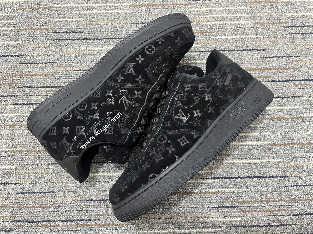 from O*ff-W*hite x Nike Air Force 1 x L*V Low