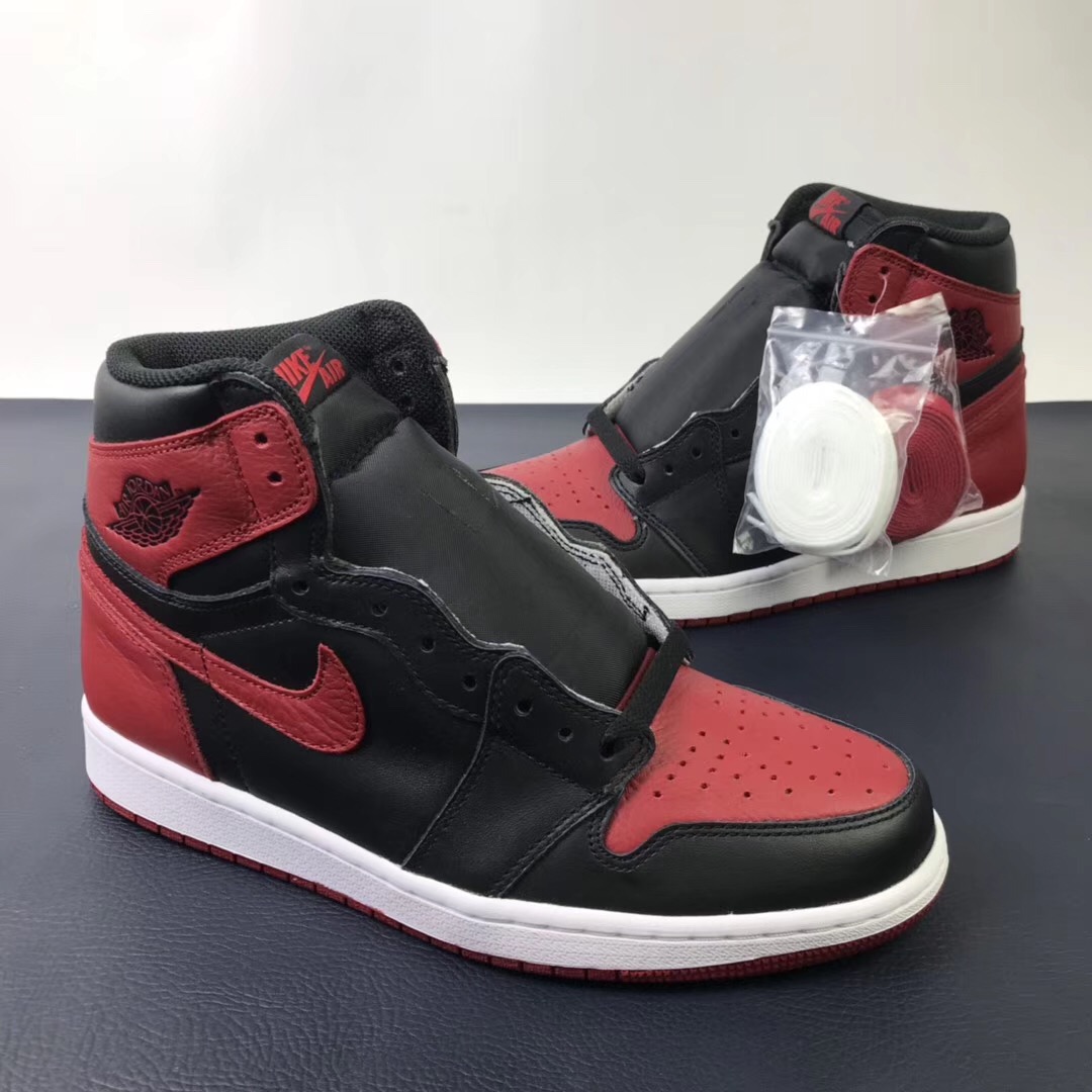 Air Jordan 1 Banned 555088-001