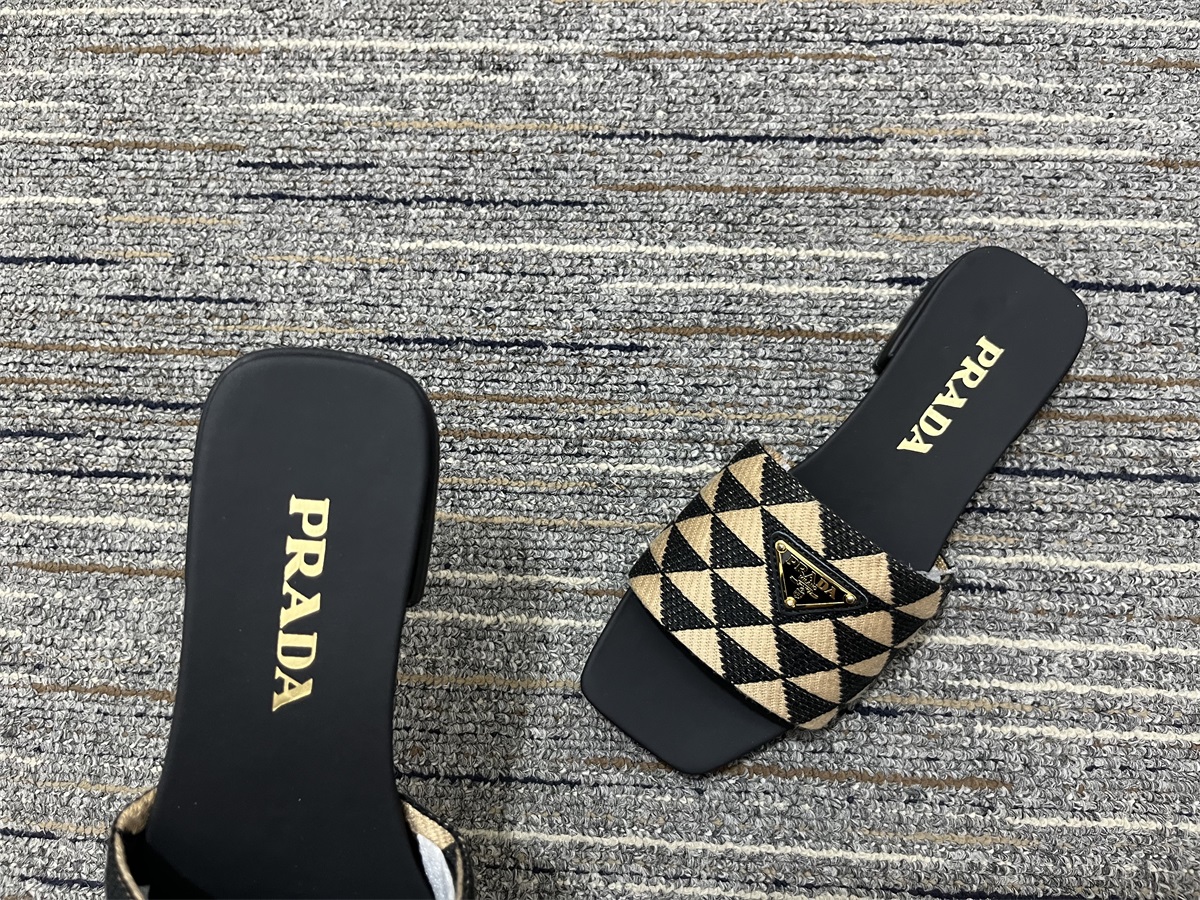 Women P*rada Top Sandals