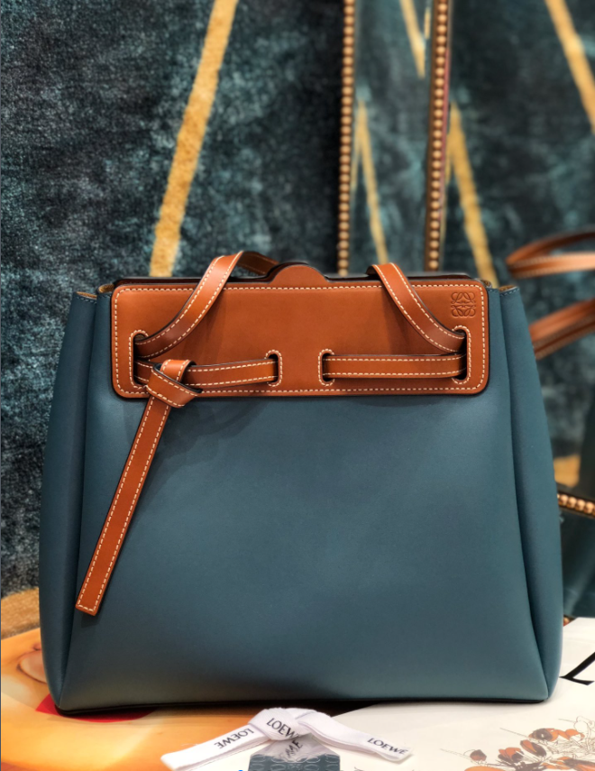 L*oewe Top Bag 24x17x6.5cm