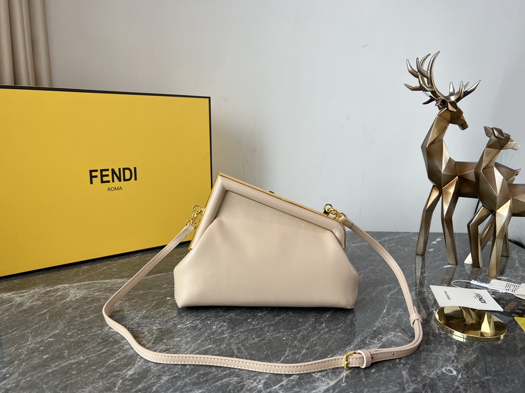 F*endi Bag Top Quality 25*9*18CM