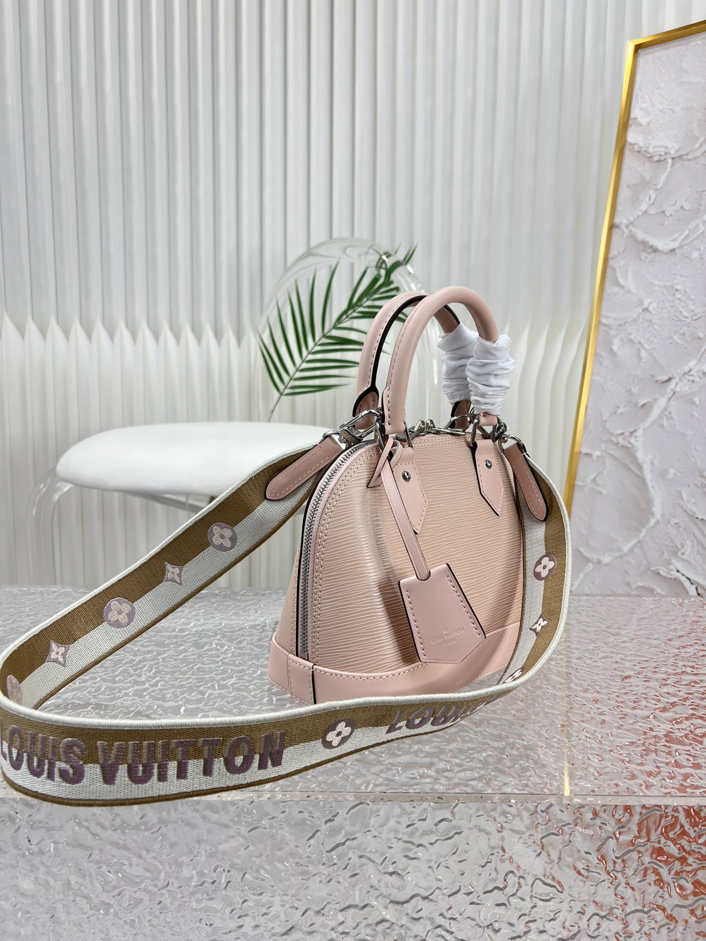 L*ouis V*uitton Top Bag 23.5*17.5*11.5cm