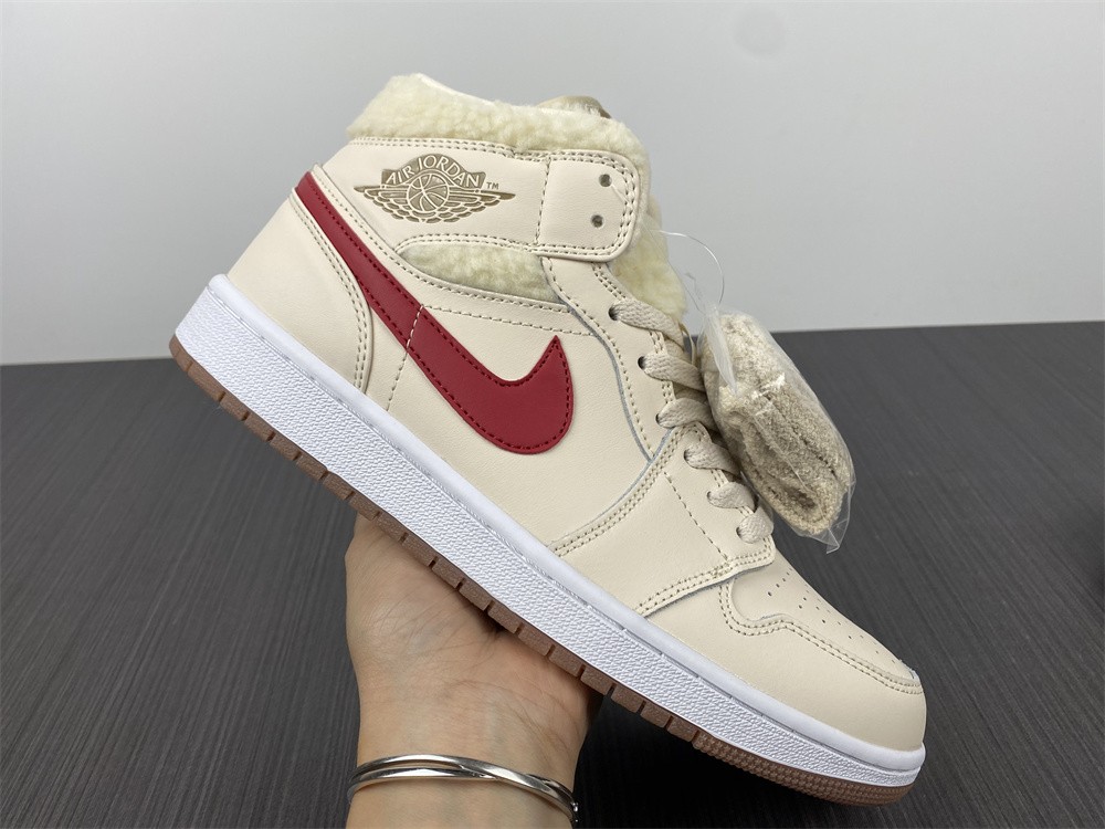 Air Jordan 1 Mid