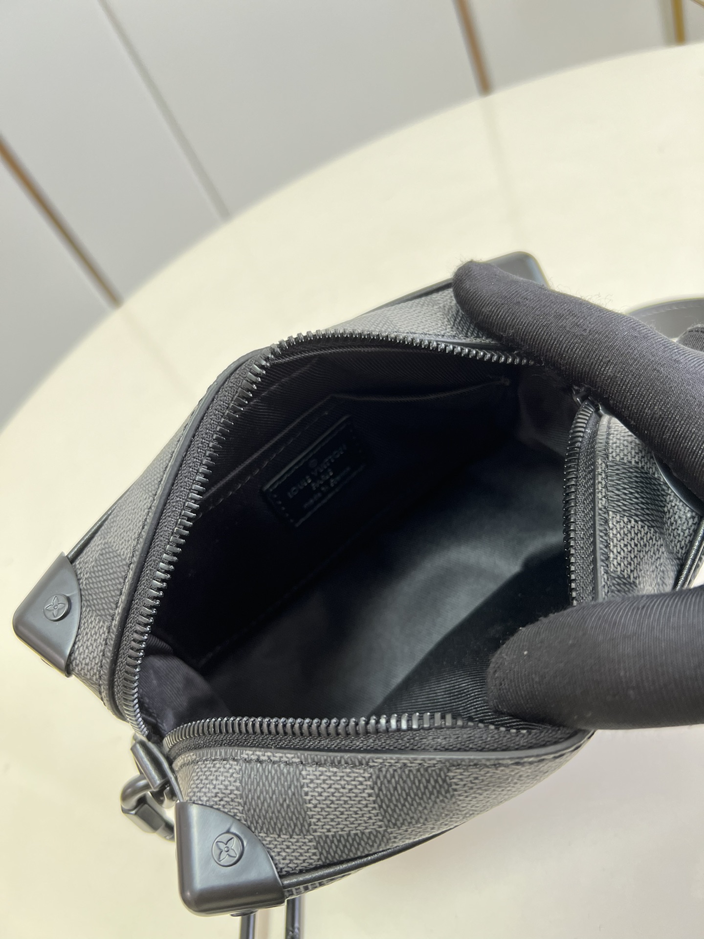 L*ouis V*uitton Bag Top Quality 18.5*13*8cm