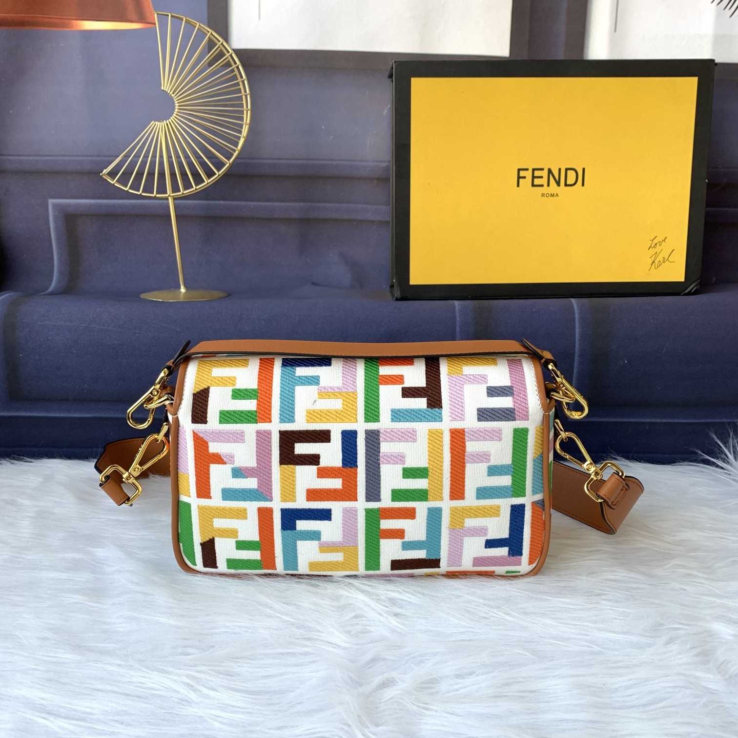 F*endi Top Bag 26*14*4cm
