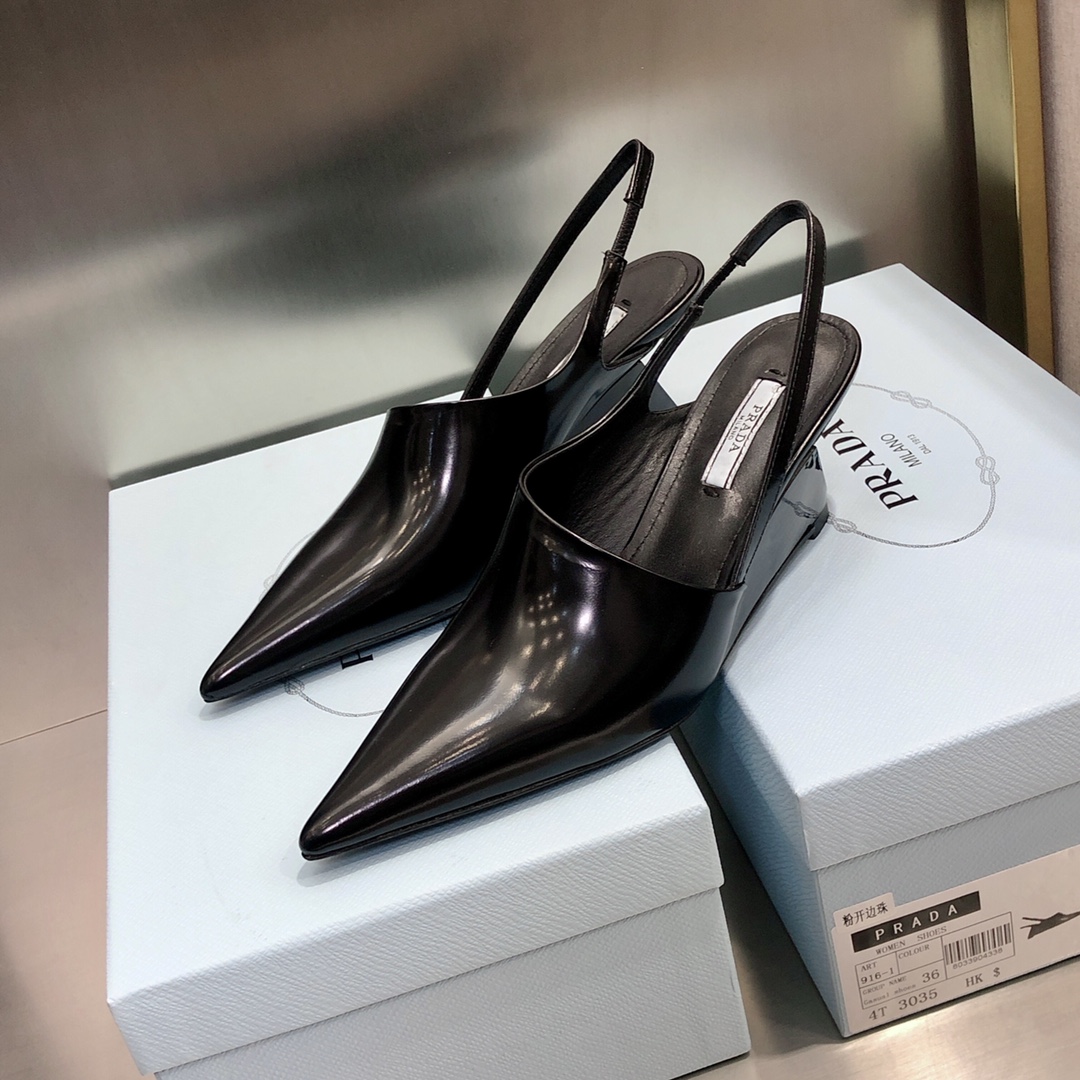 Women P*rada Top Quality Sandals