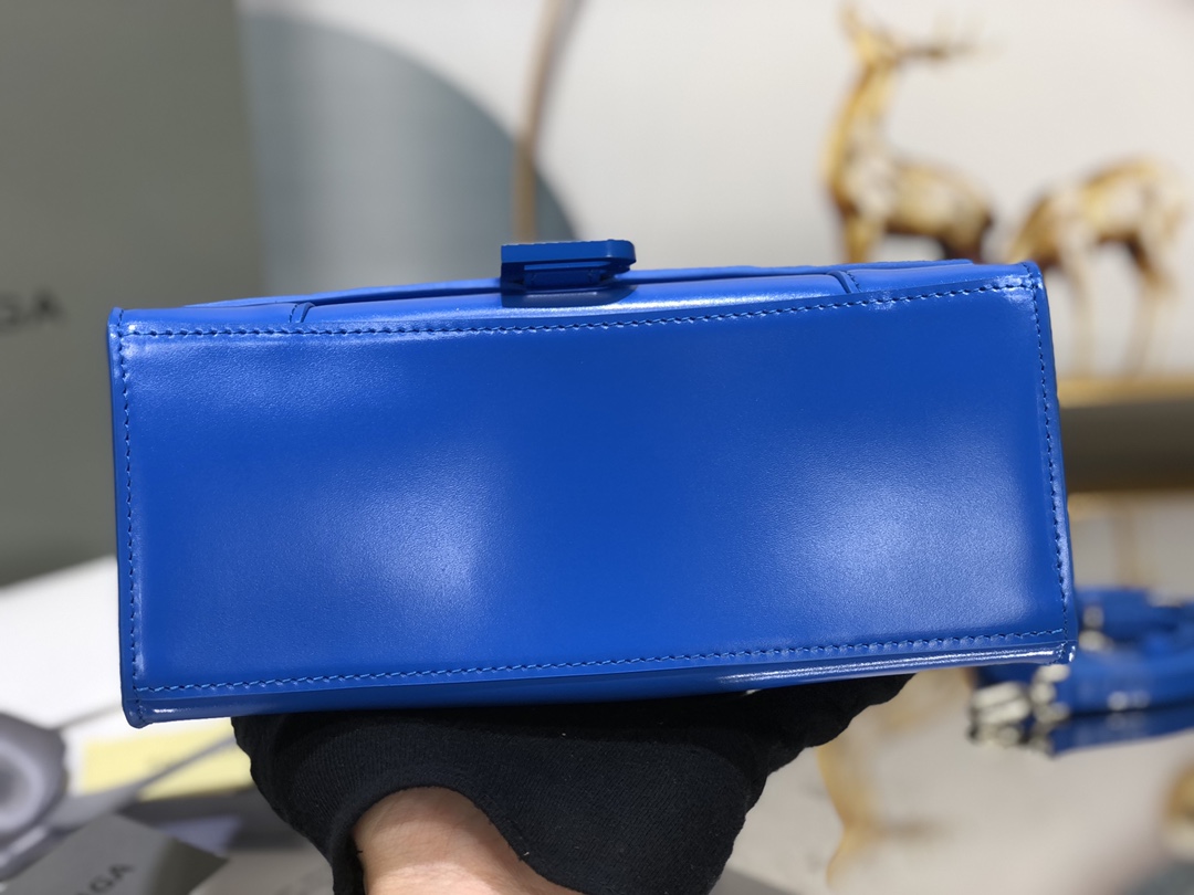 B*alenciaga Bag Top Quality