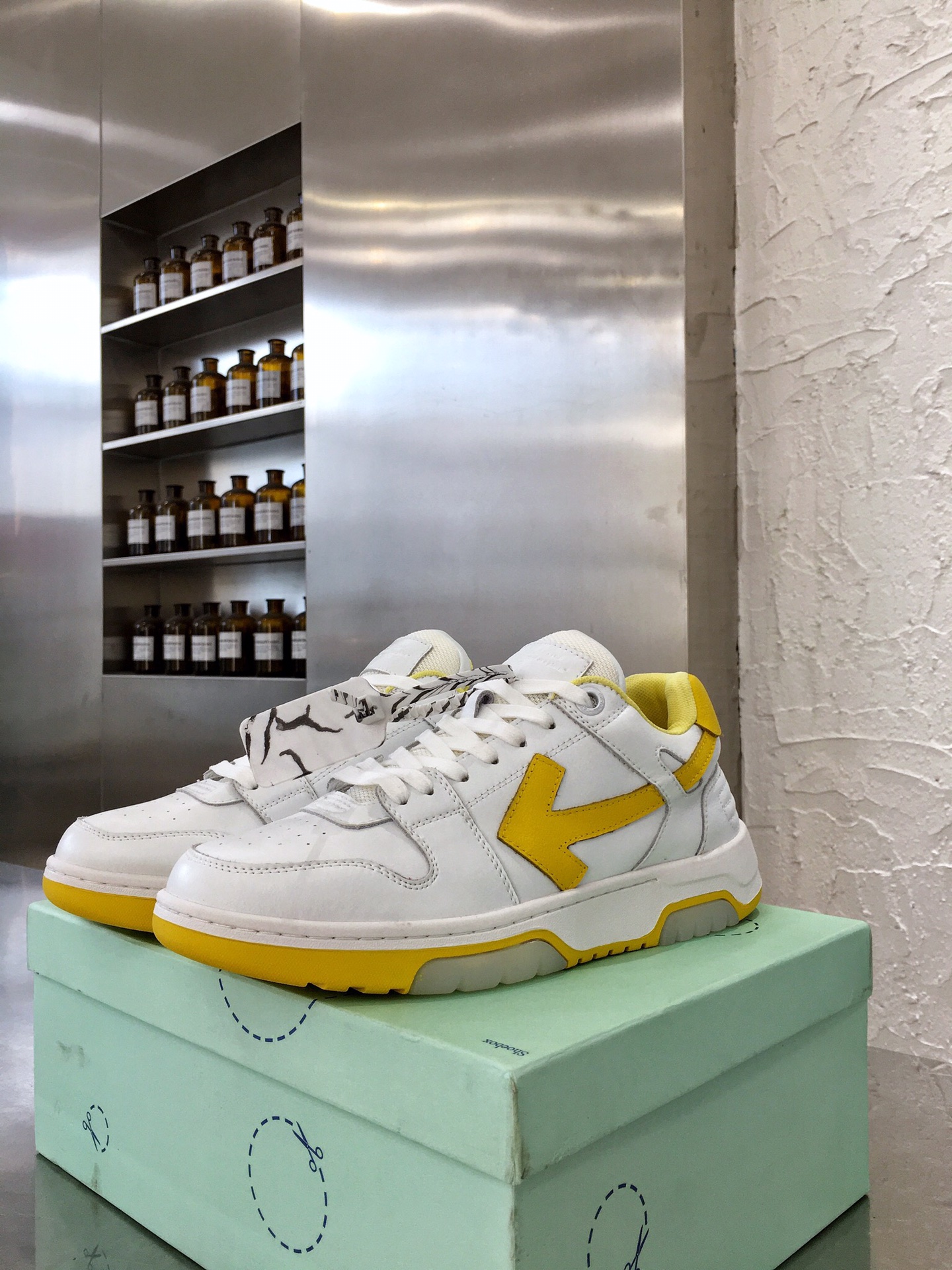 Men Women Off White Sneaker