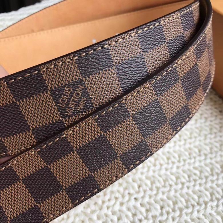 L*uis V*itton Belts Top Version