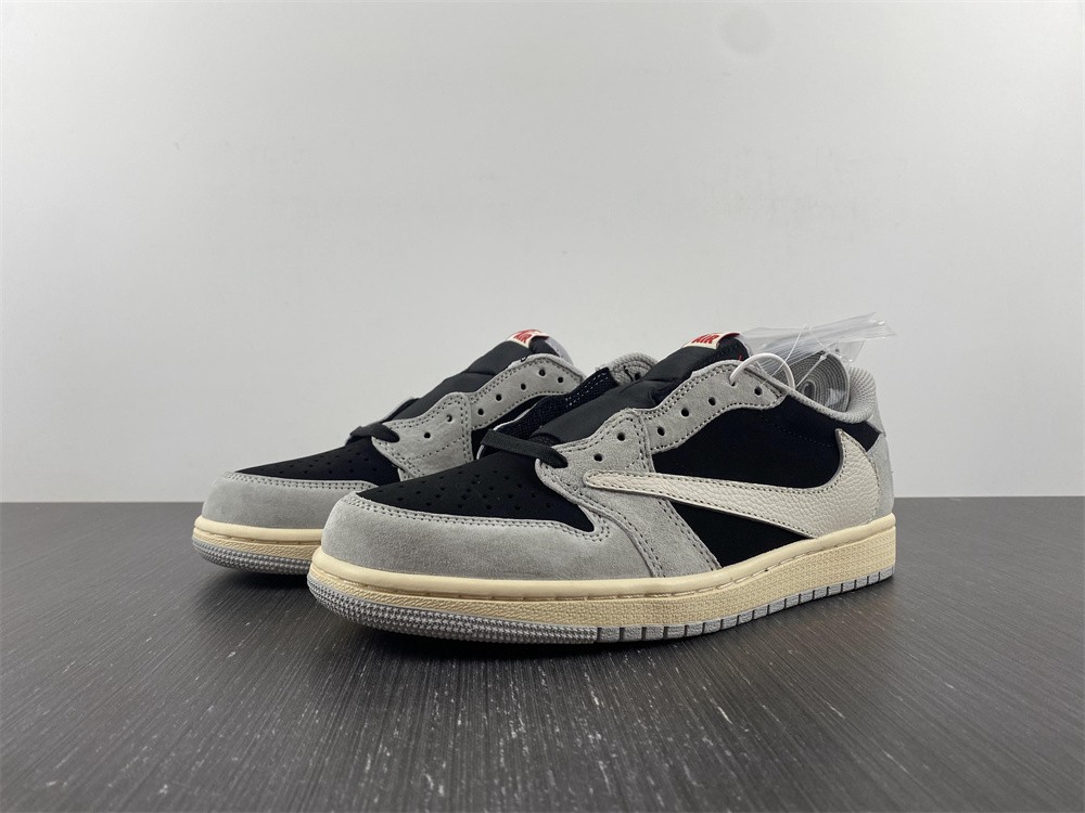 T*ravis S*cott x Air Jordan 1 Low OG DM7866-010