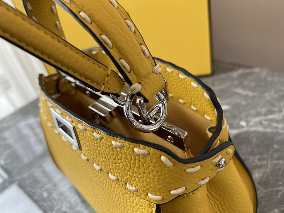 F*endi Bag Top Quality 23*11*18CM