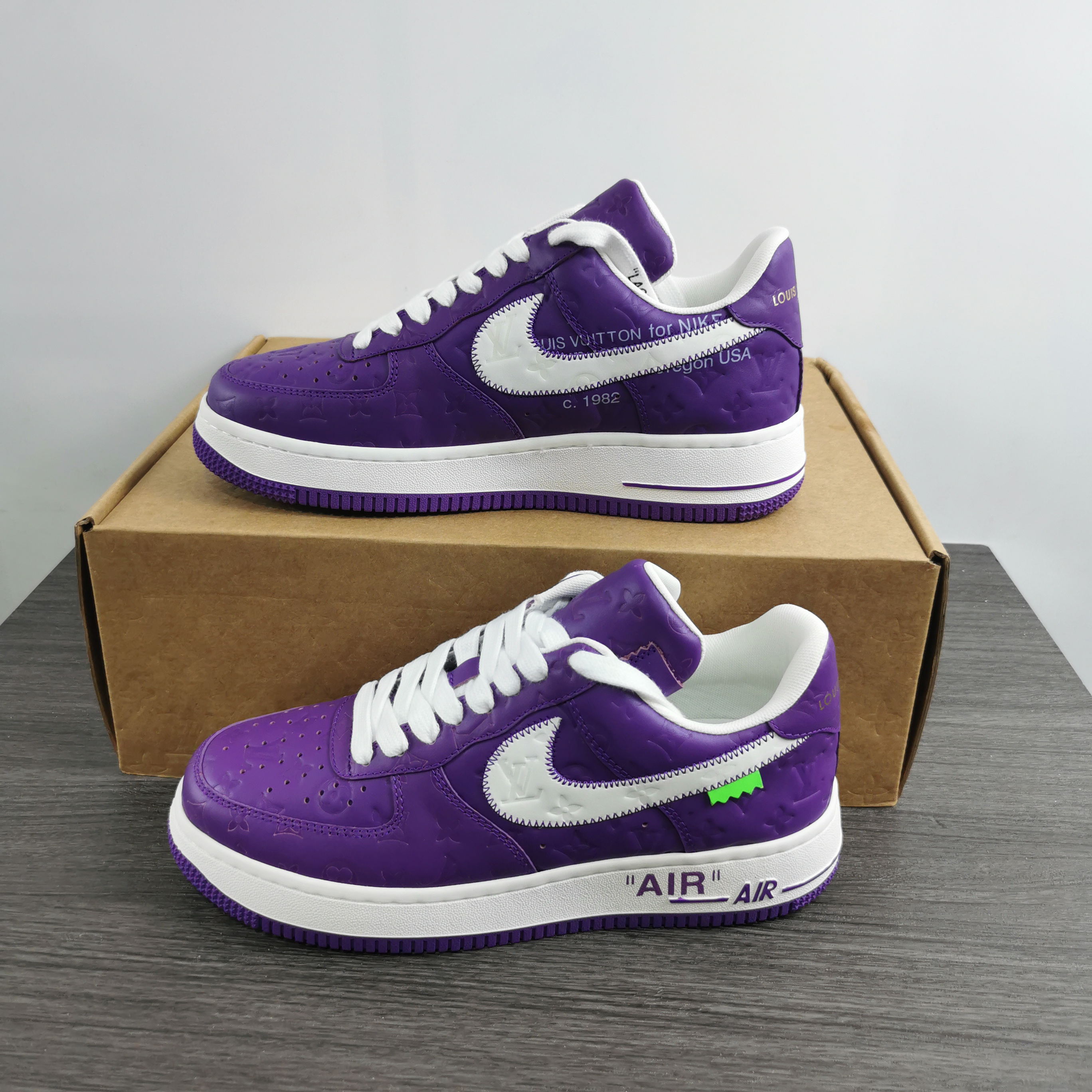 from O*ff-W*hite x Nike Air Force 1 x L*V Low
