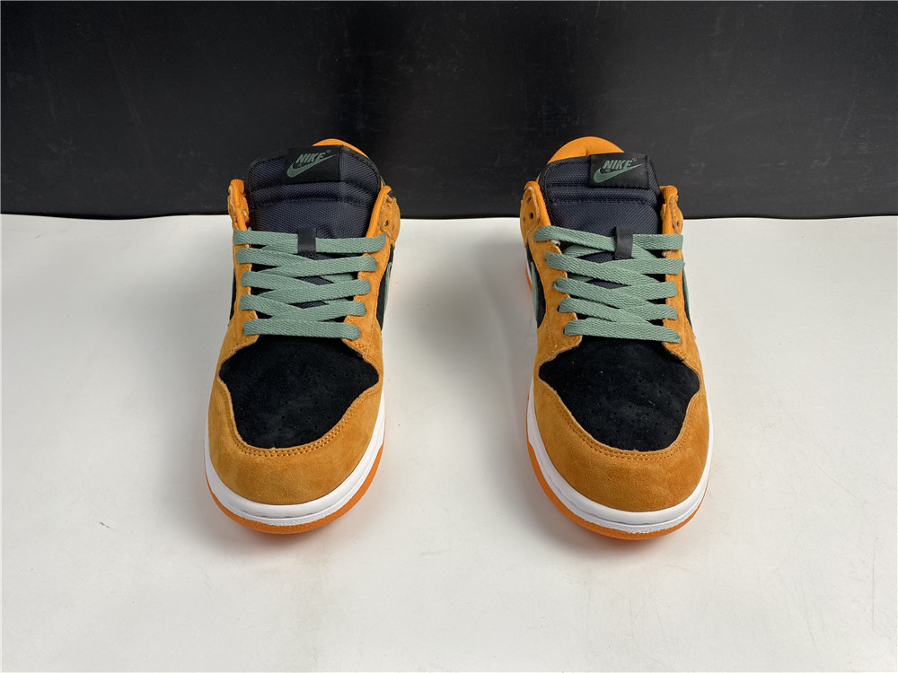 from Nike Dunk Low SP “Ceramic” DA1469-001