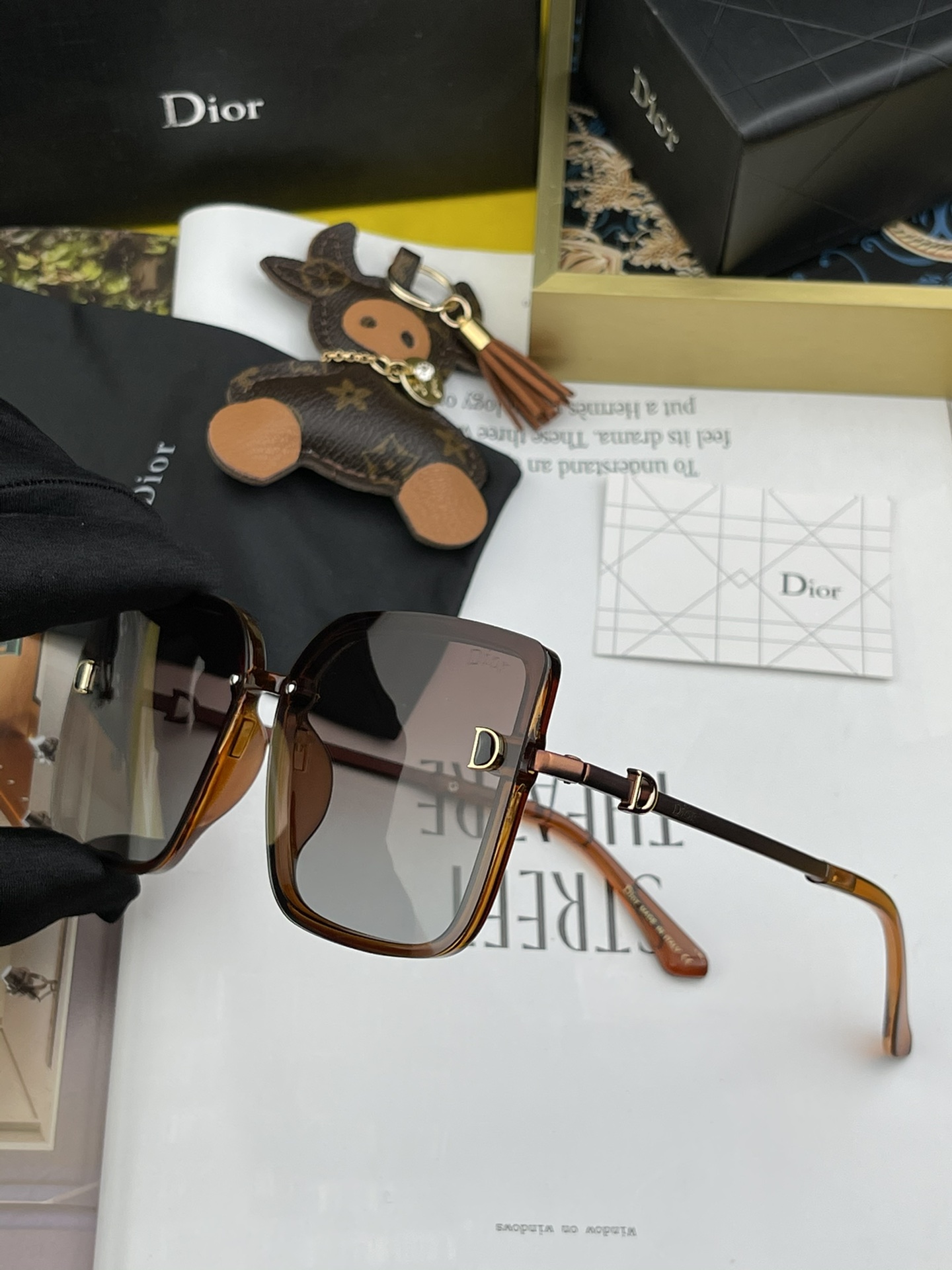 D*ior Glasses Top