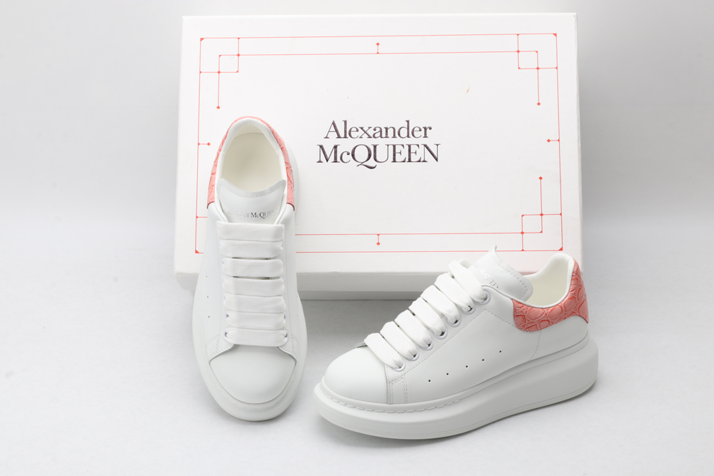 A*exander M*queen Sneaker
