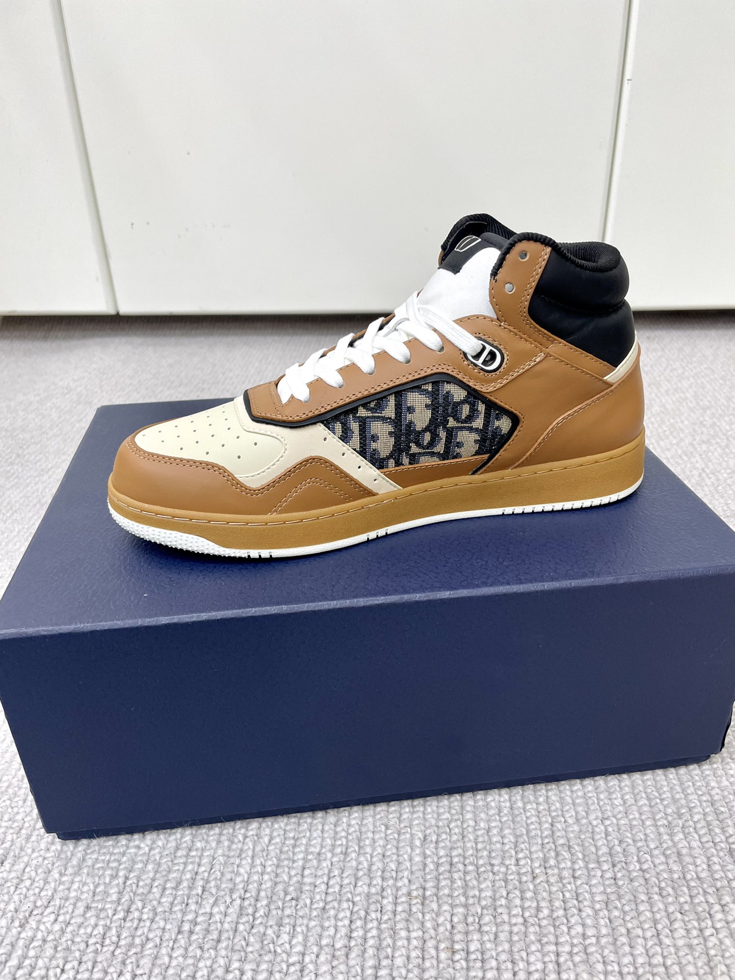 Men D*ior Top Sneakers