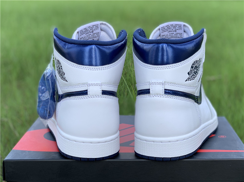 Air Jordan 1 OG Retro High “Metallic Navy” 555088-106