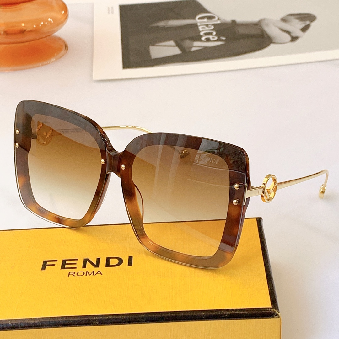 F*endi Glasses Top