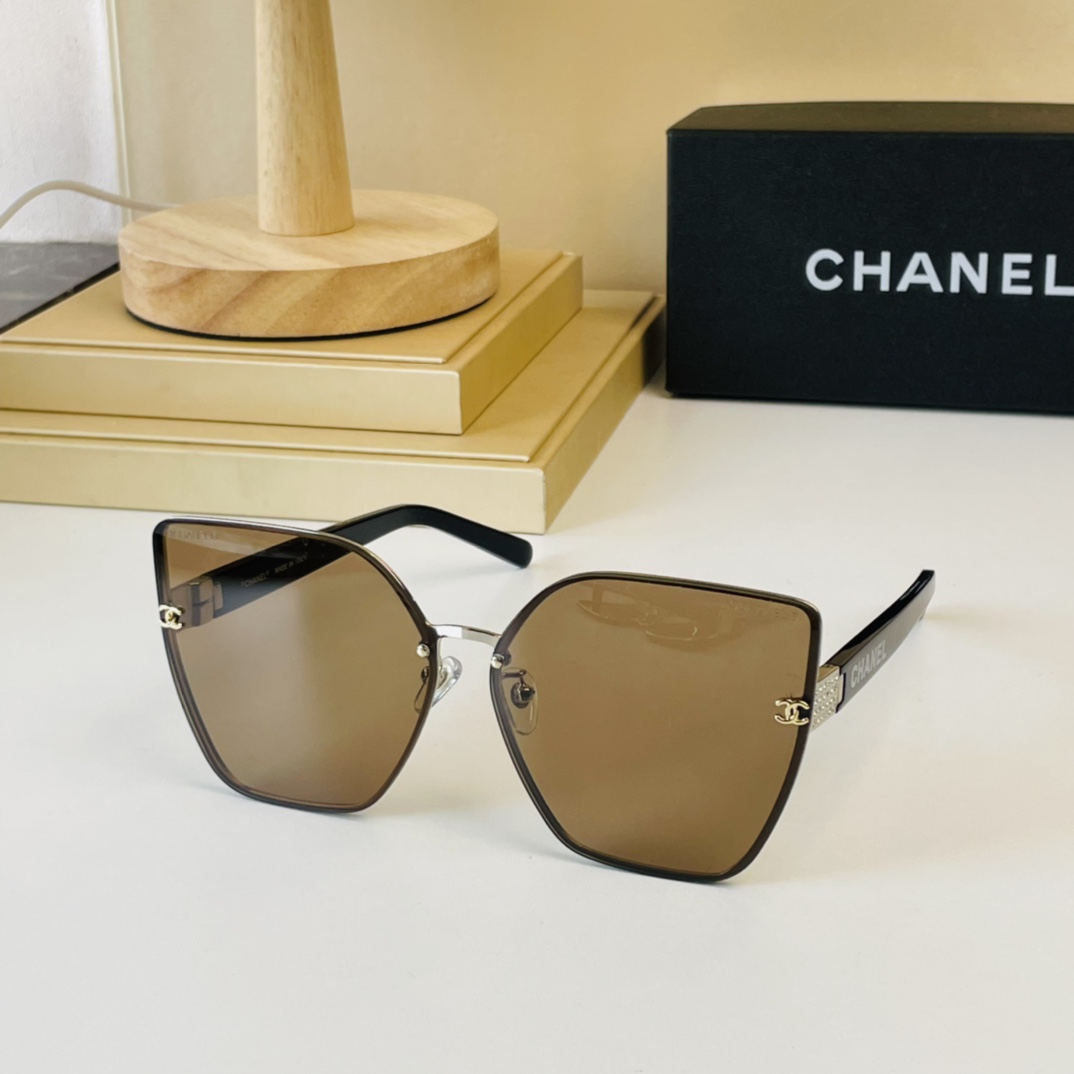 C*hanel Glasses Top