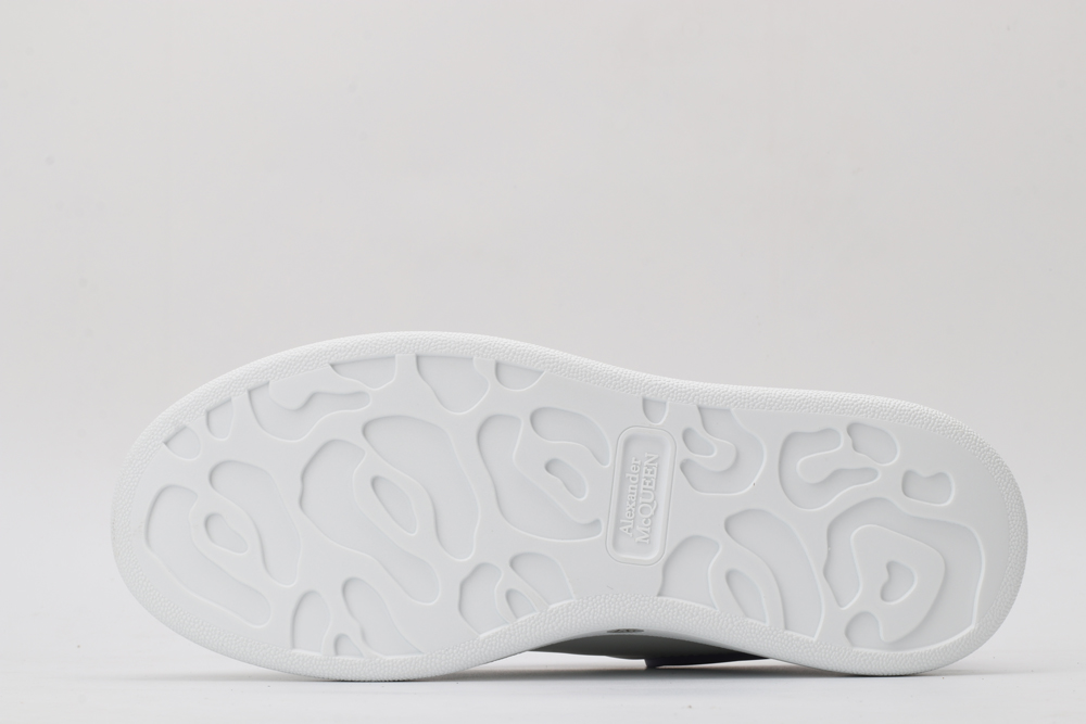 A*exander M*queen Sneaker