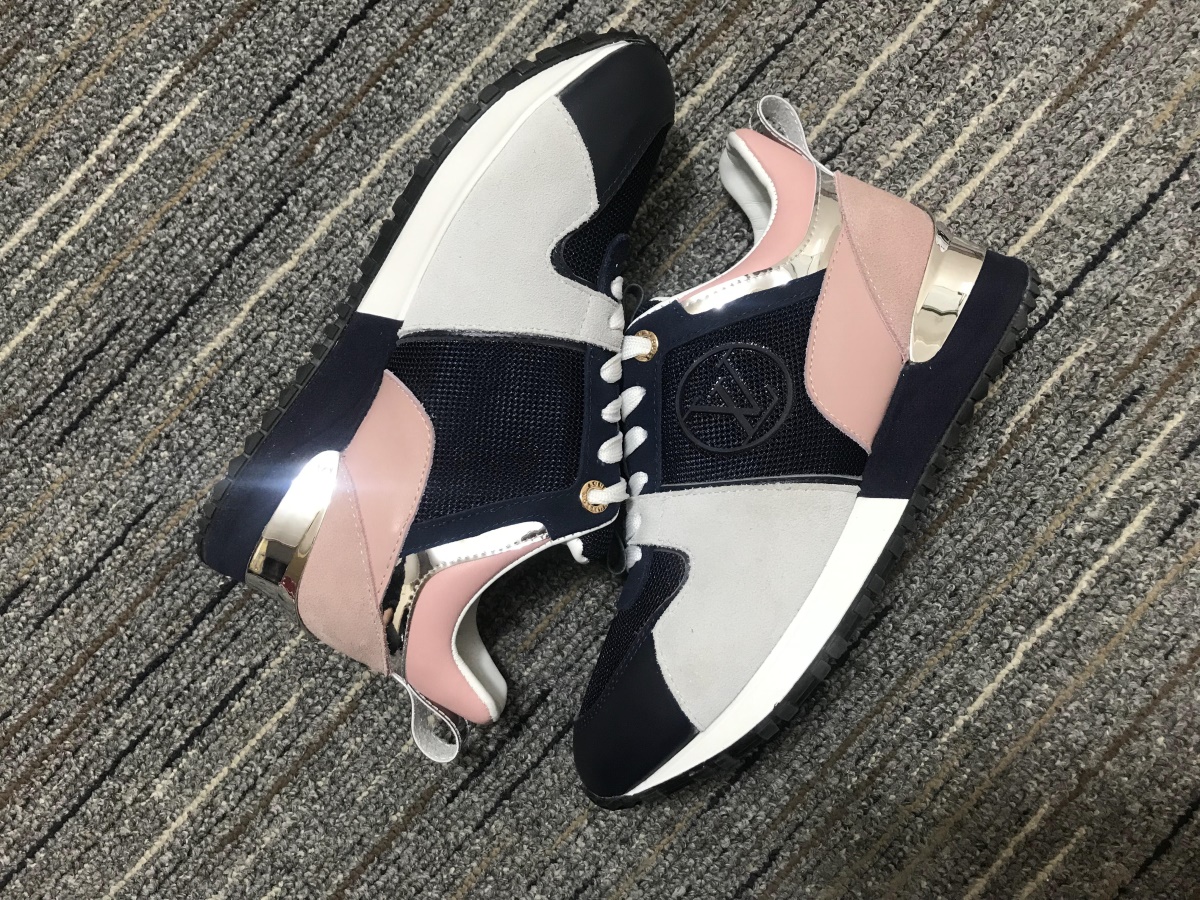 Women L*ouis V*uitton Run Away Top Sneaker