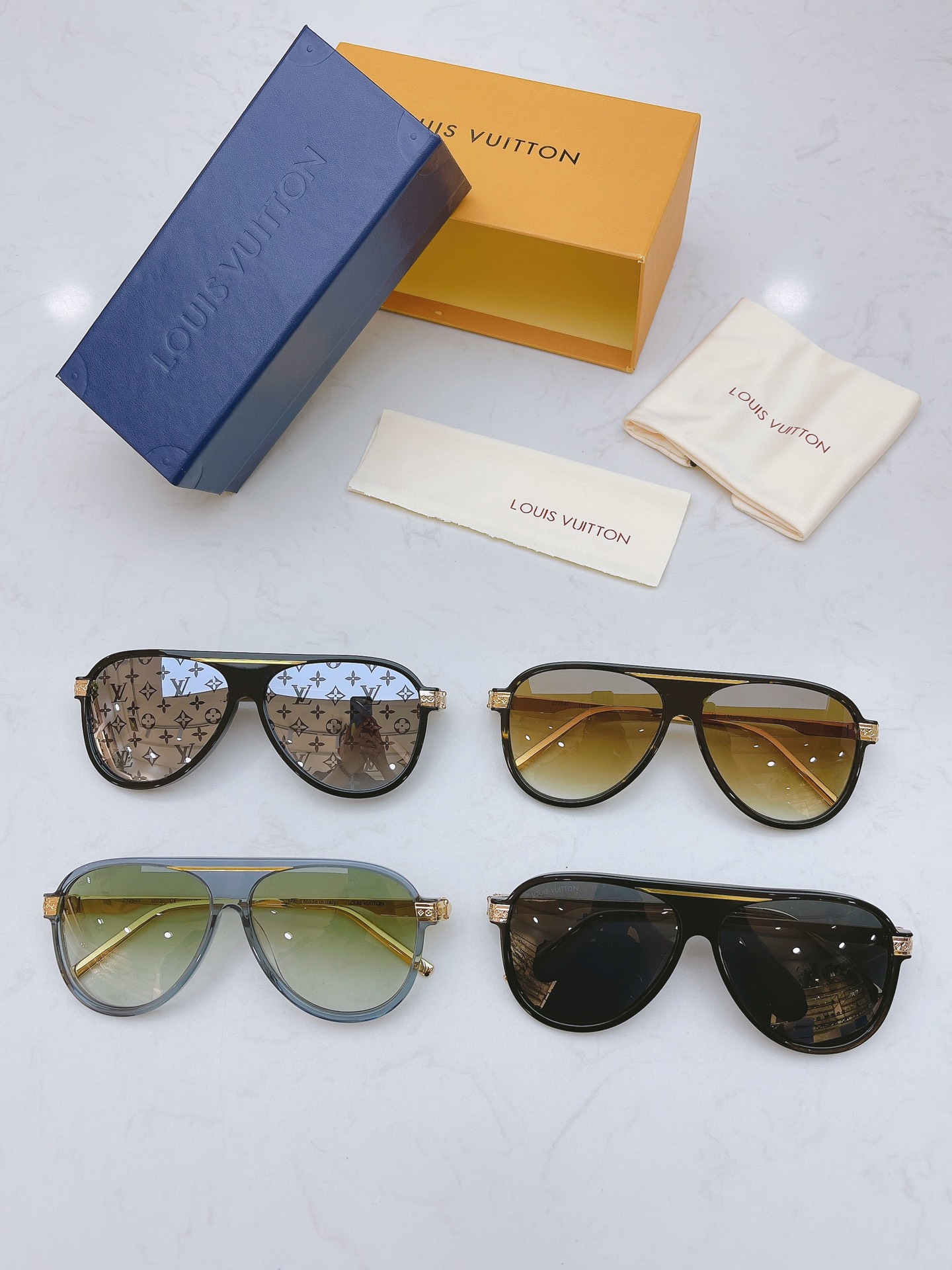 L*ouis V*uitton Glasses Top