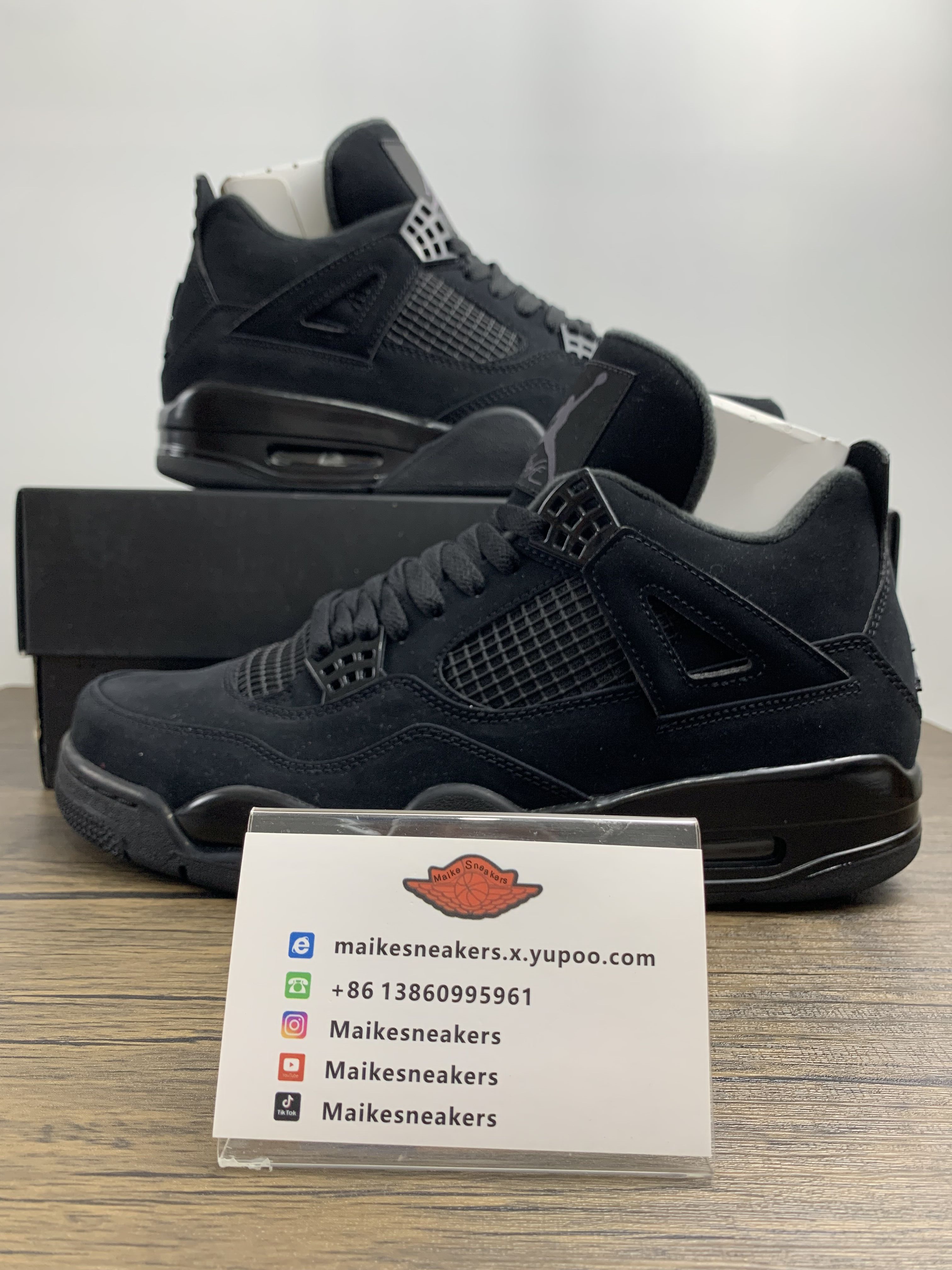 Air Jordan 4 โBlack Catโ CU1110-010