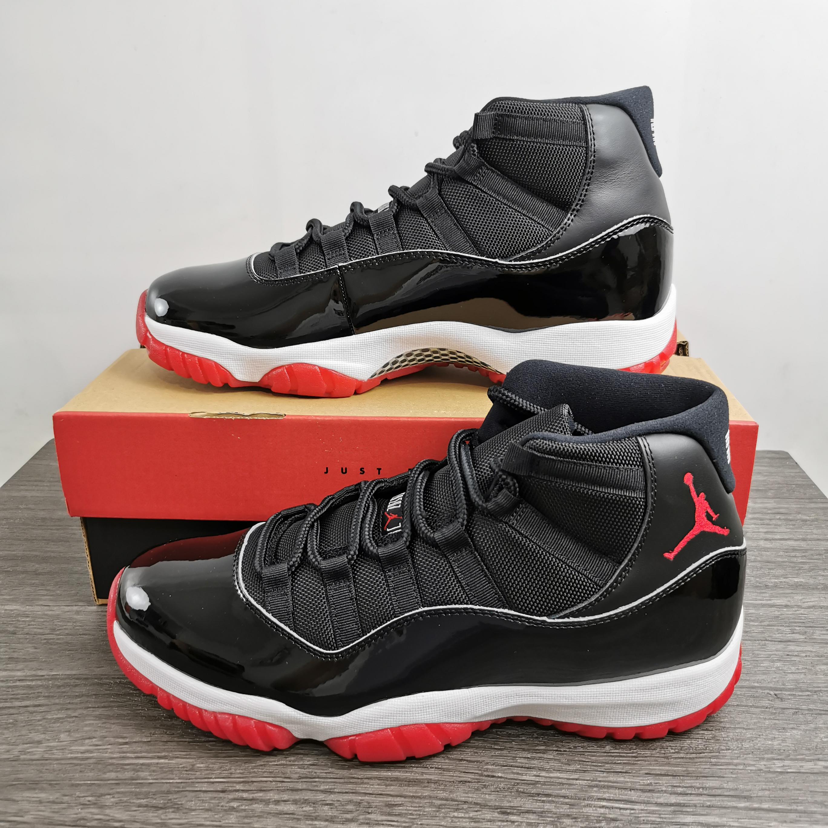 Air Jordan 11 “Bred” 378037-061