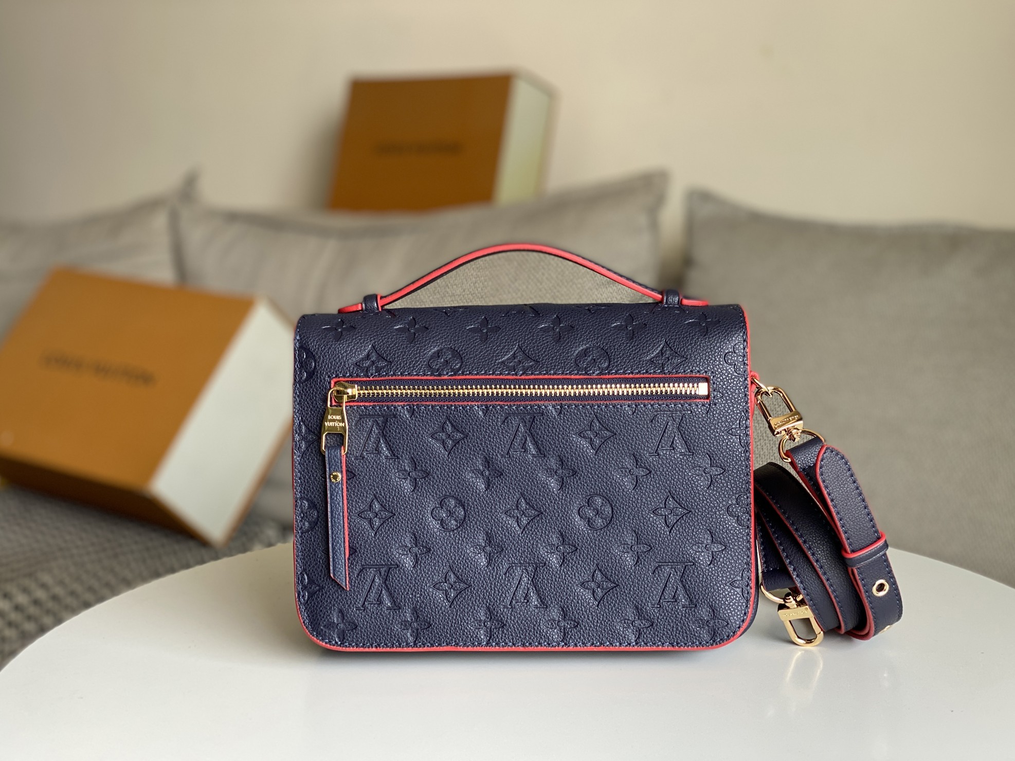 L*ouis V*uitton Bag Top Quality 25*19*9CM