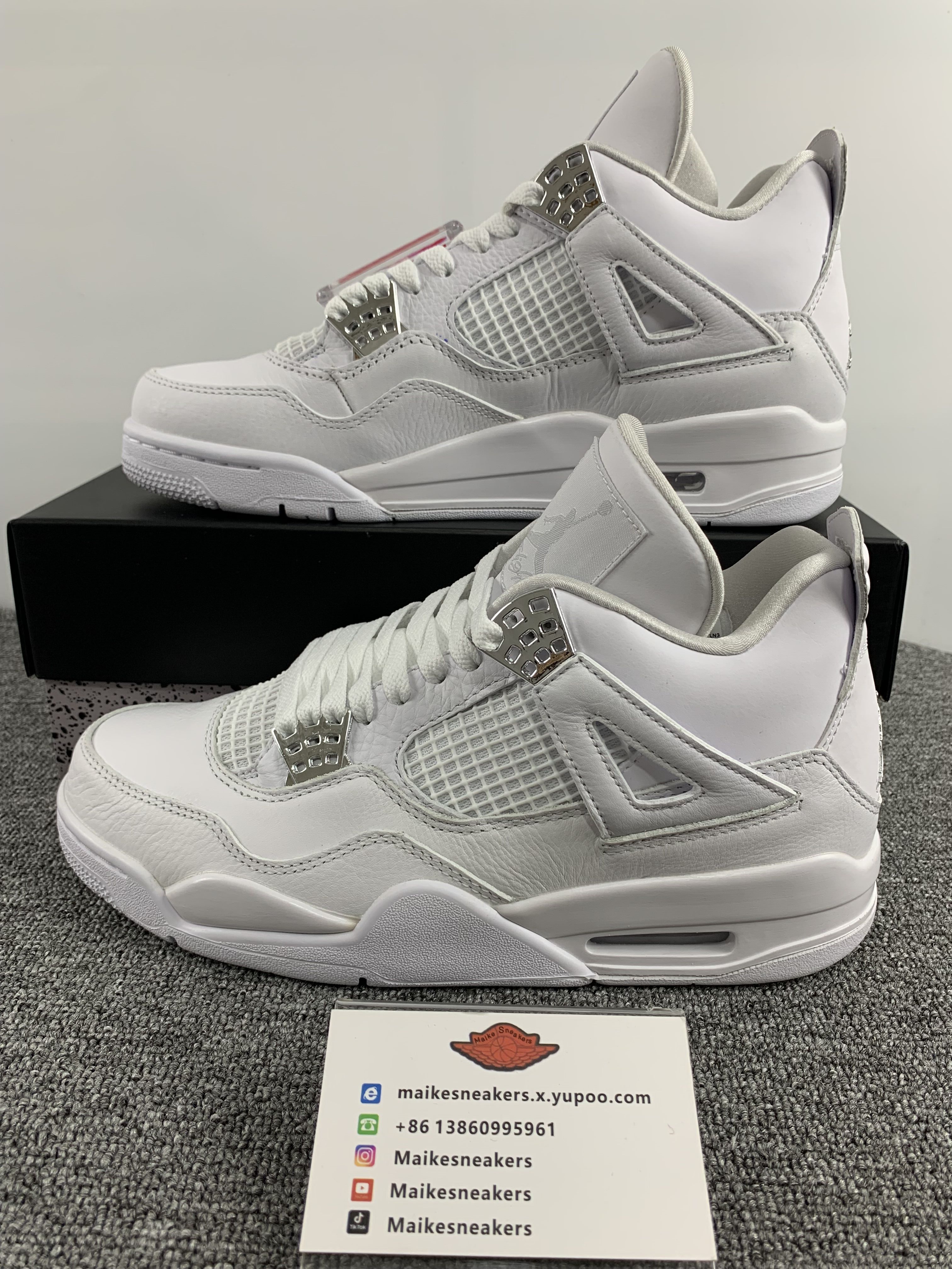 Air Jordan AJ4 โTech White โ