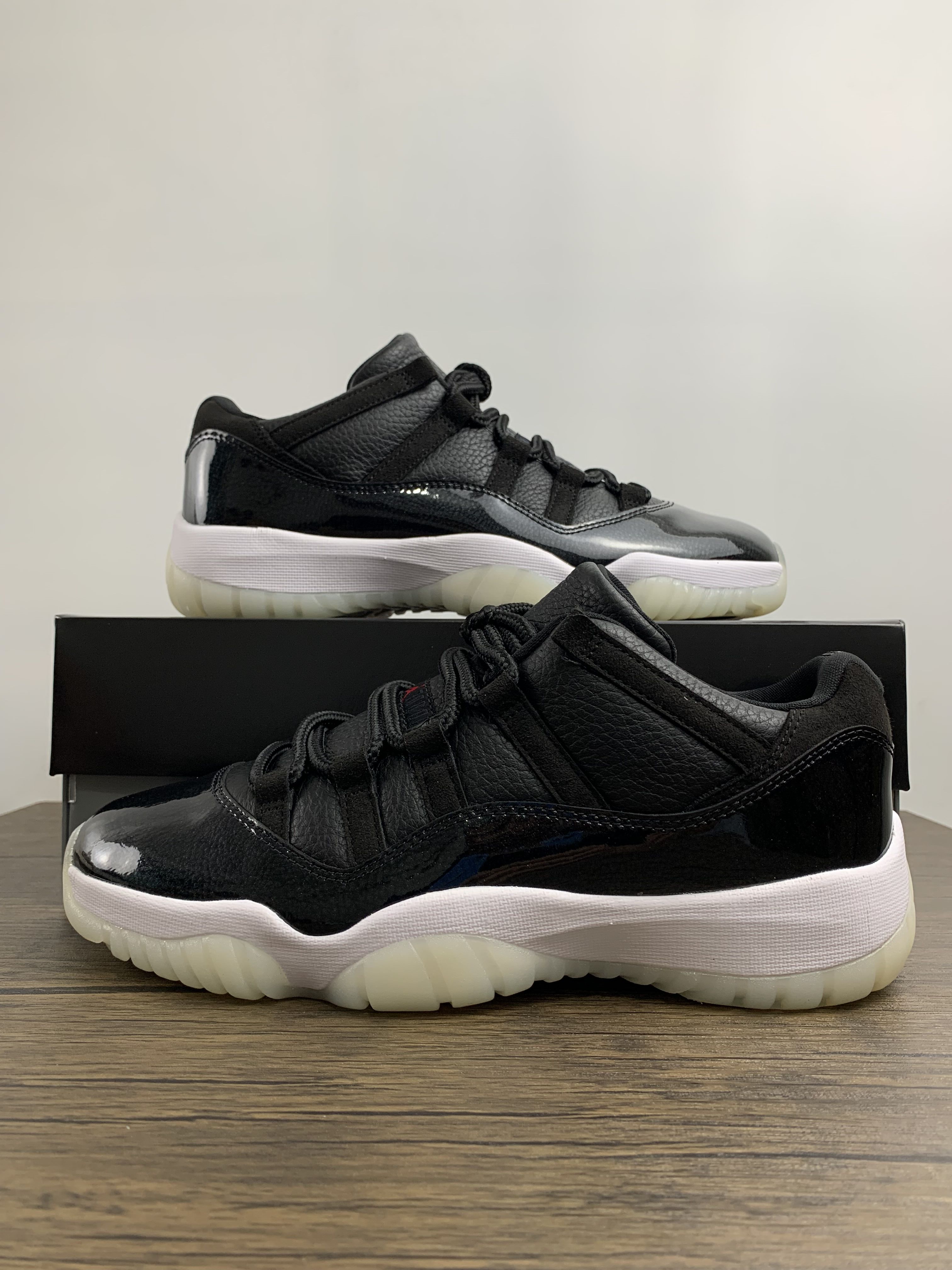 nike Air Jordan AJ11 Retro Low