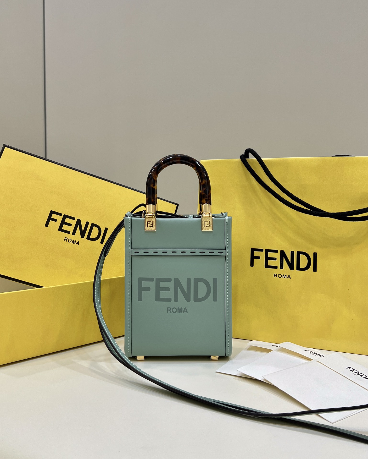 F*endi Top Bag 13*6*18CM