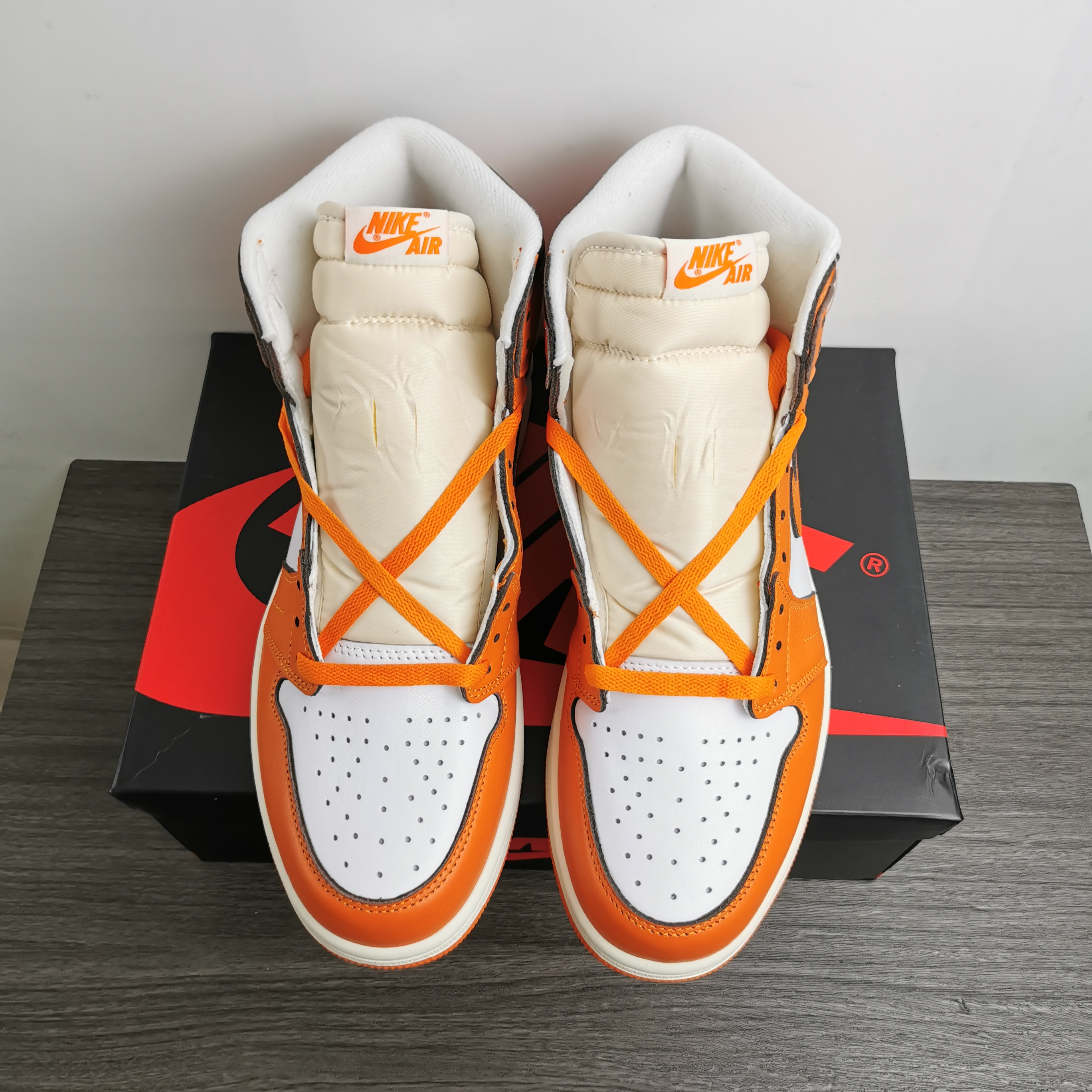 Air Jordan 1 High Starfish DO9369-101
